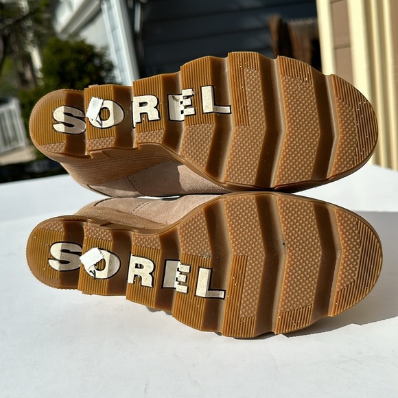 SOREL Joan Uptown Chelsea Boot In Sandy Tan-Sz 8.5 - Picture 6 of 12